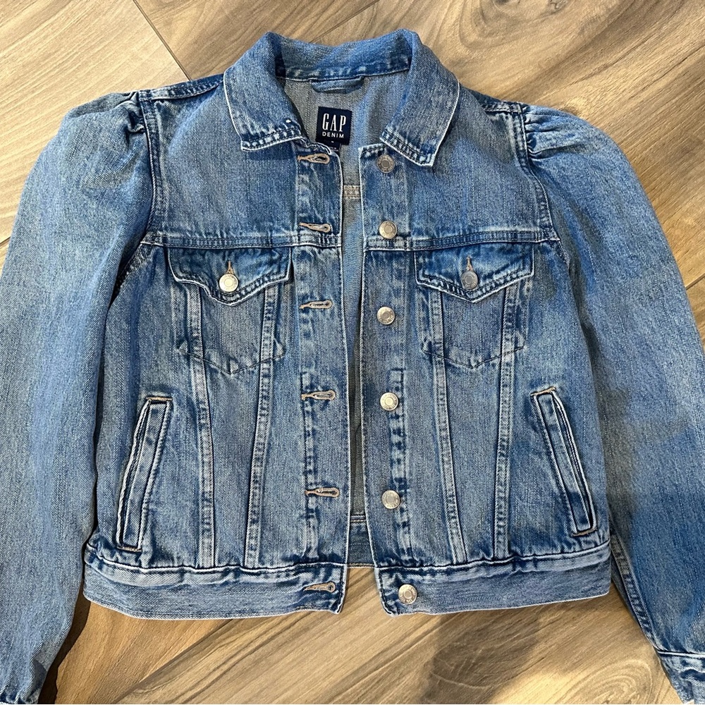 GAP Light Blue Denim puff sleeve cropped Jacket M